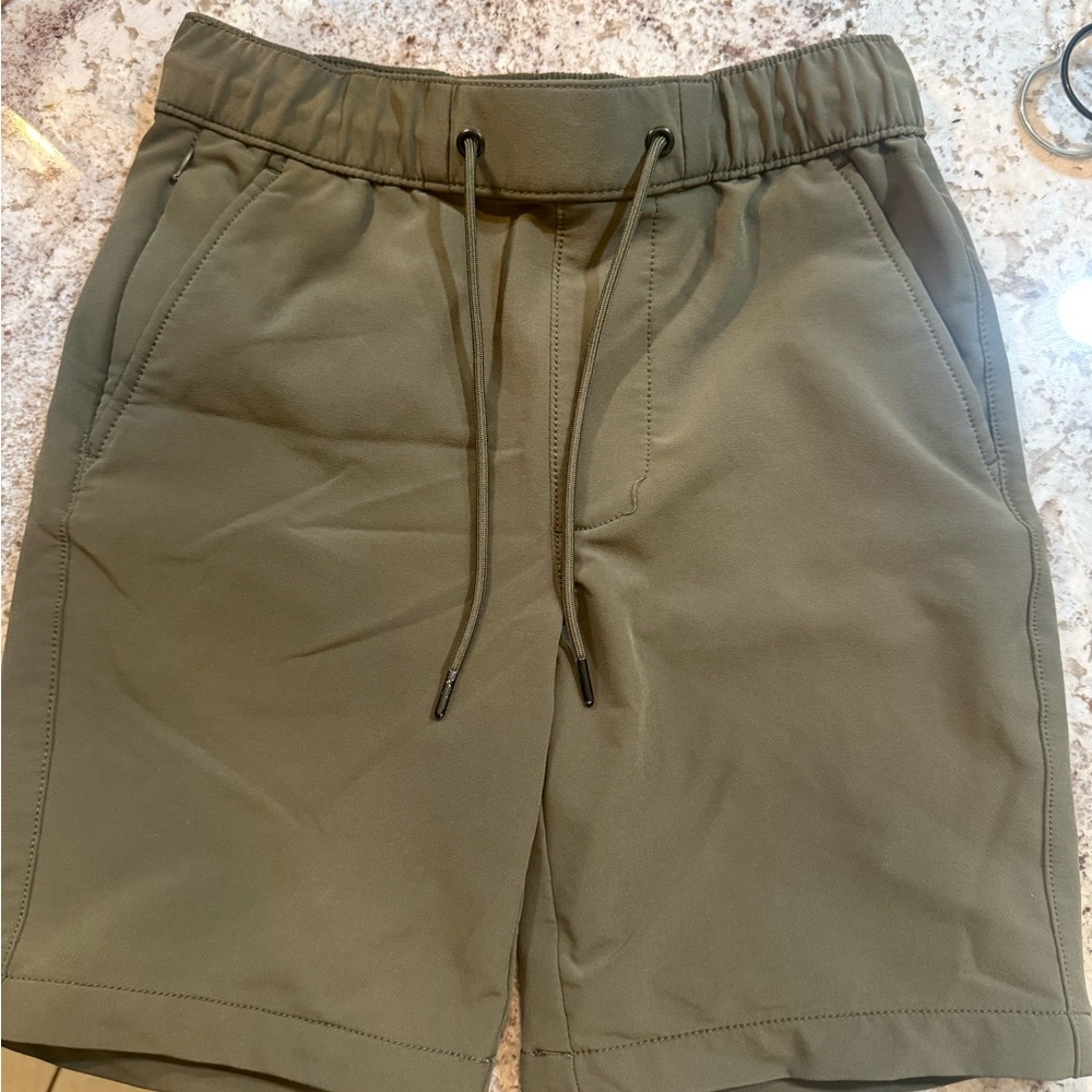 Goodfellow & Co Men's Olive Athletic Shorts Size XS